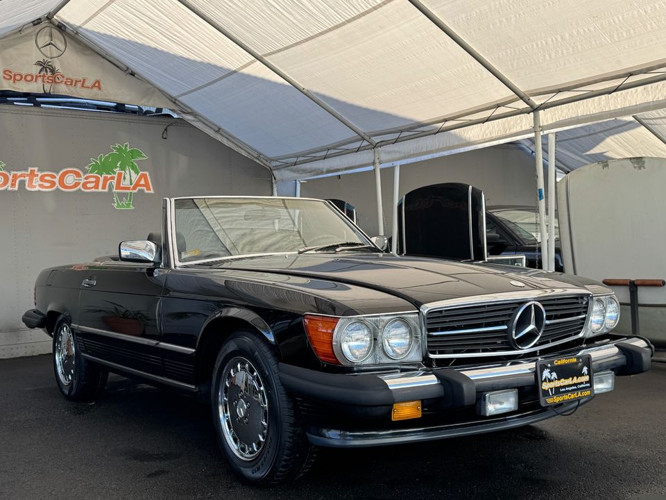 1989 Mercedes-Benz 560-Class