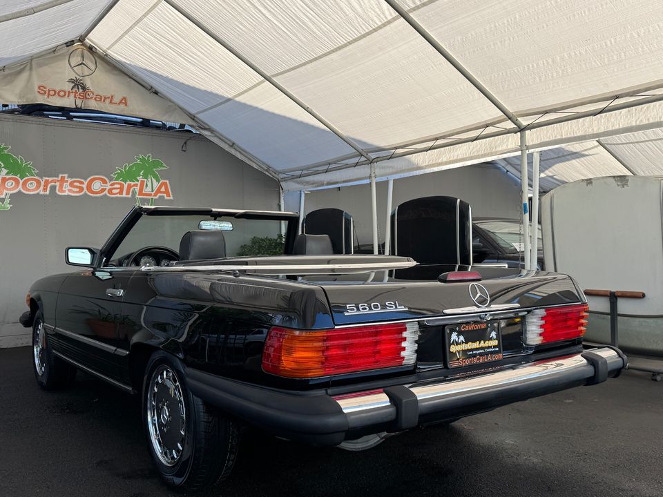 1989 Mercedes-Benz 560-Class