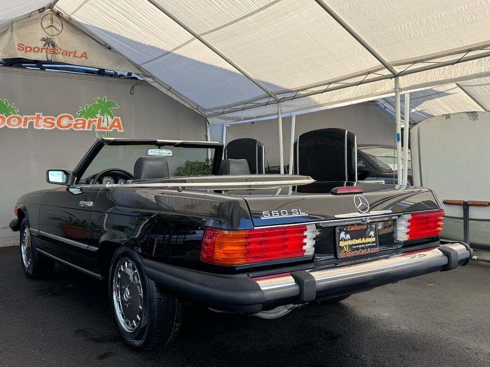 1989 Mercedes-Benz 560-Class