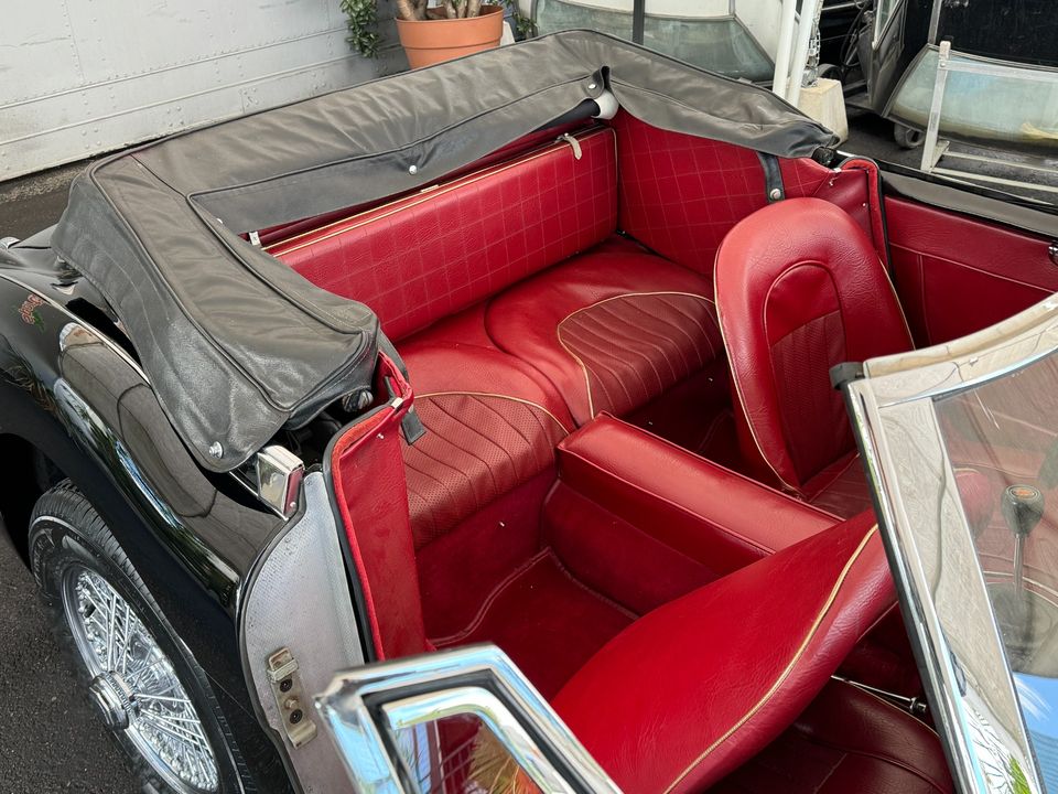 1967 AUSTIN HEALEY 3000