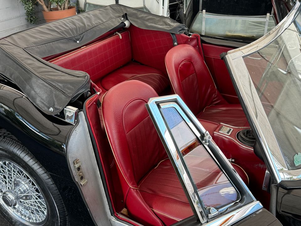 1967 AUSTIN HEALEY 3000