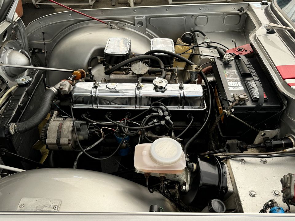 1968 TRIUMPH TR250