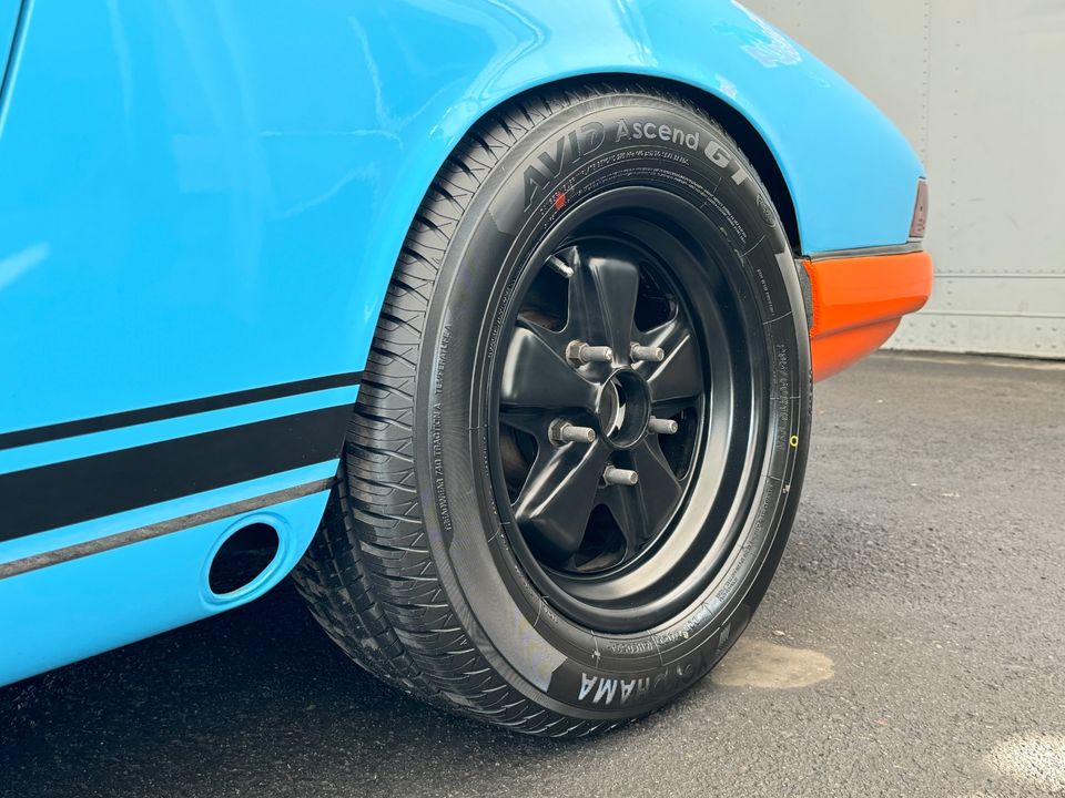 1967 PORSCHE 911 s