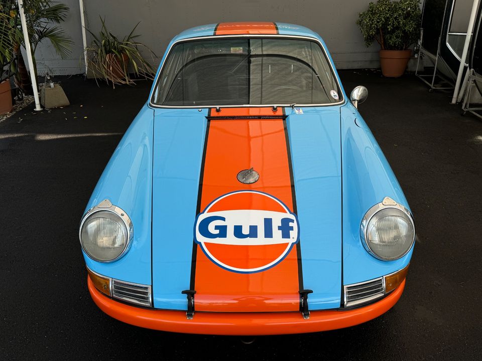 1967 PORSCHE 911 s