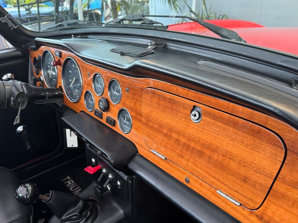 1973 TRIUMPH TR6