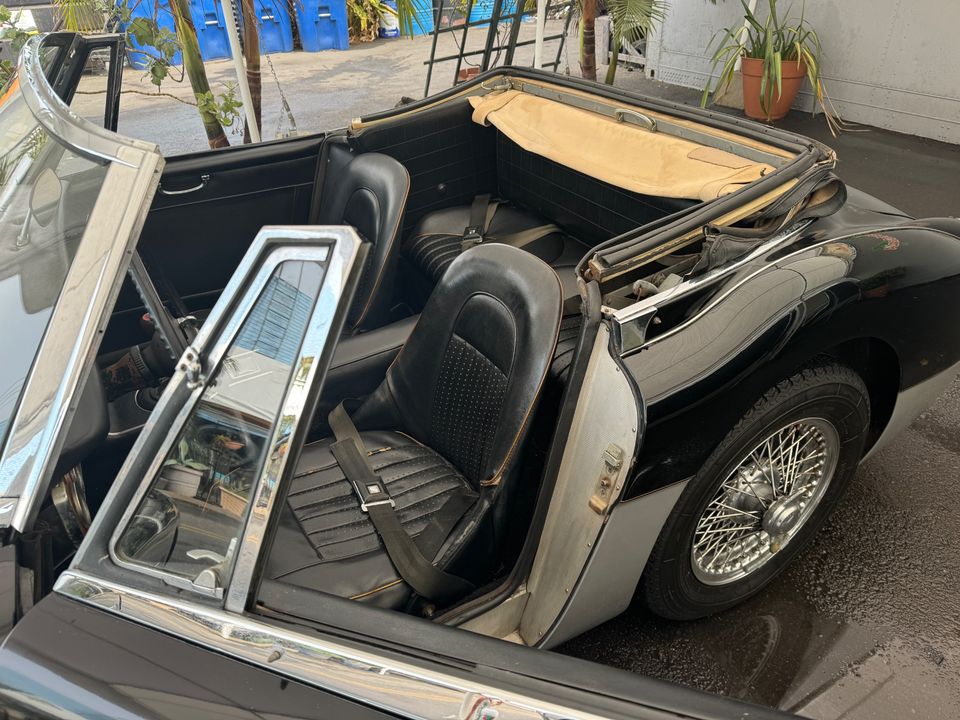 1967 AUSTIN HEALEY