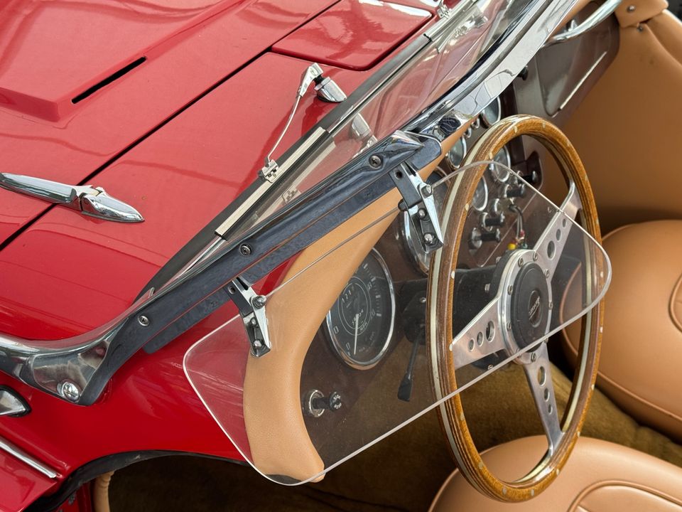 1957 TRIUMPH TR3