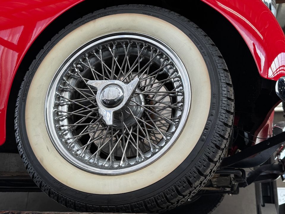 1957 TRIUMPH TR3