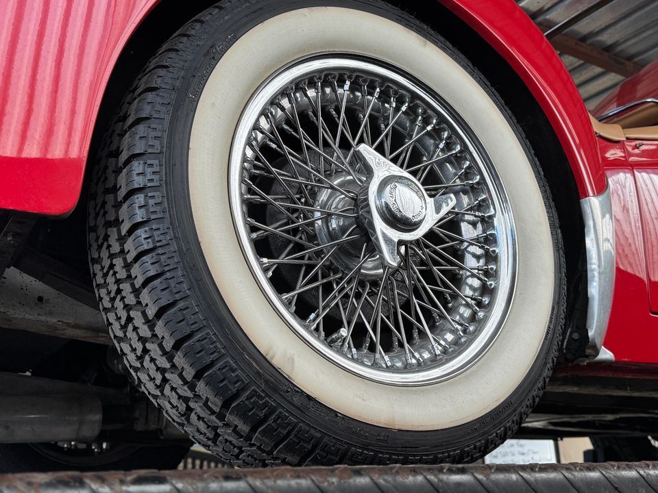 1957 TRIUMPH TR3