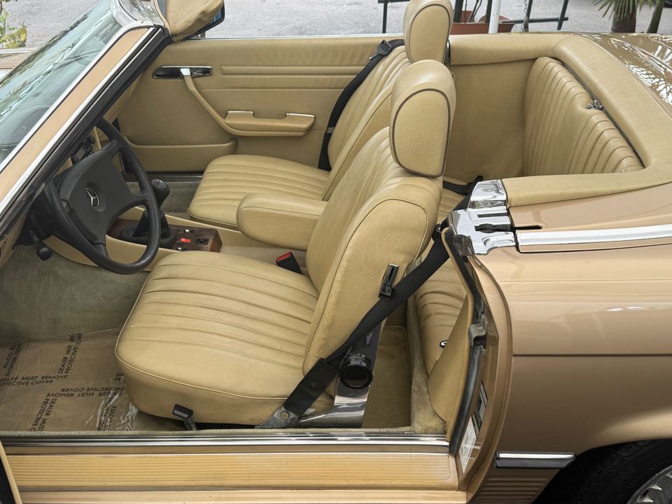 1983 MERCEDES-Benz 280SL
