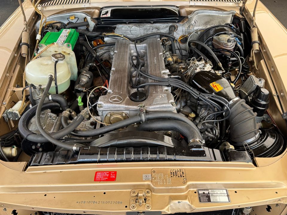 1983 MERCEDES-Benz 280SL