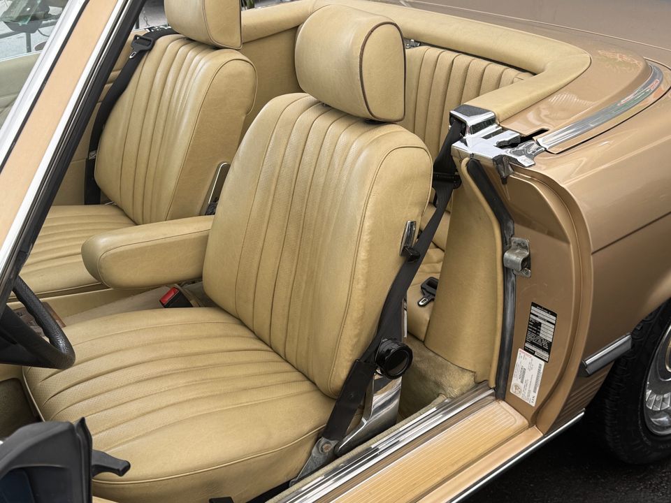 1983 MERCEDES-Benz 280SL