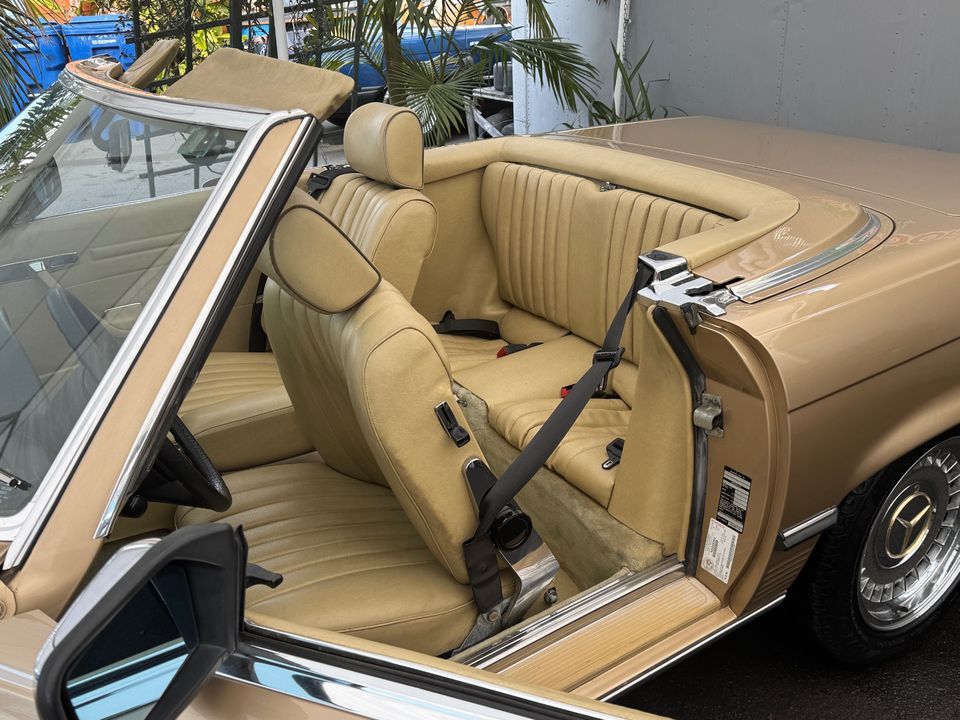1983 MERCEDES-Benz 280SL