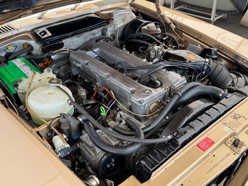 1983 MERCEDES-Benz 280SL