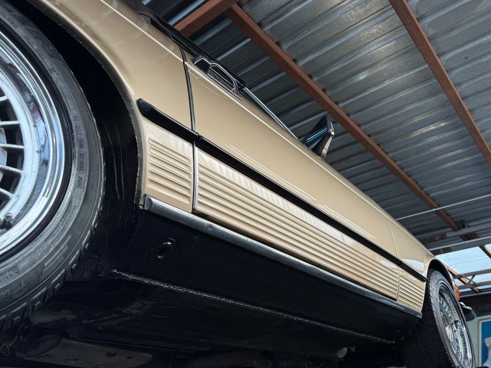 1983 MERCEDES-Benz 280SL