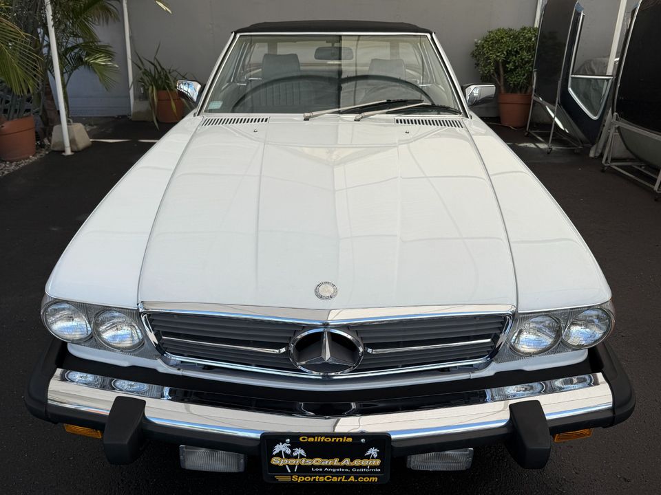 1987 Mercedes-Benz 560-Class