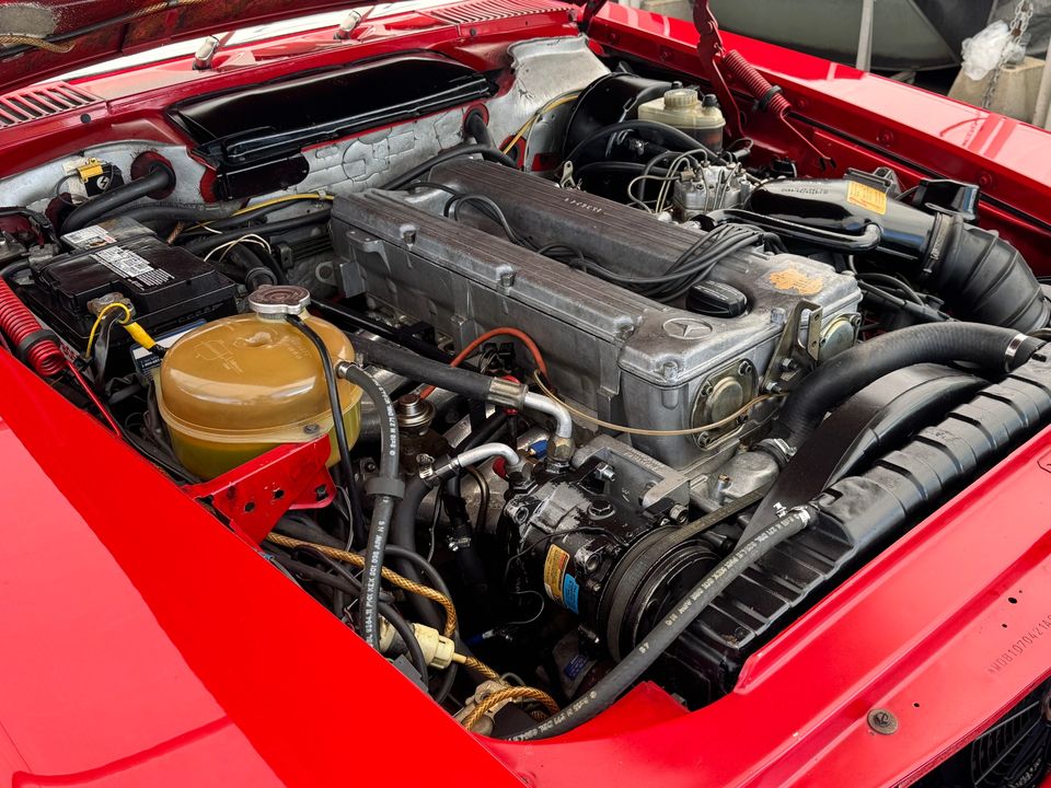 1985 MERCEDES-Benz 280SL