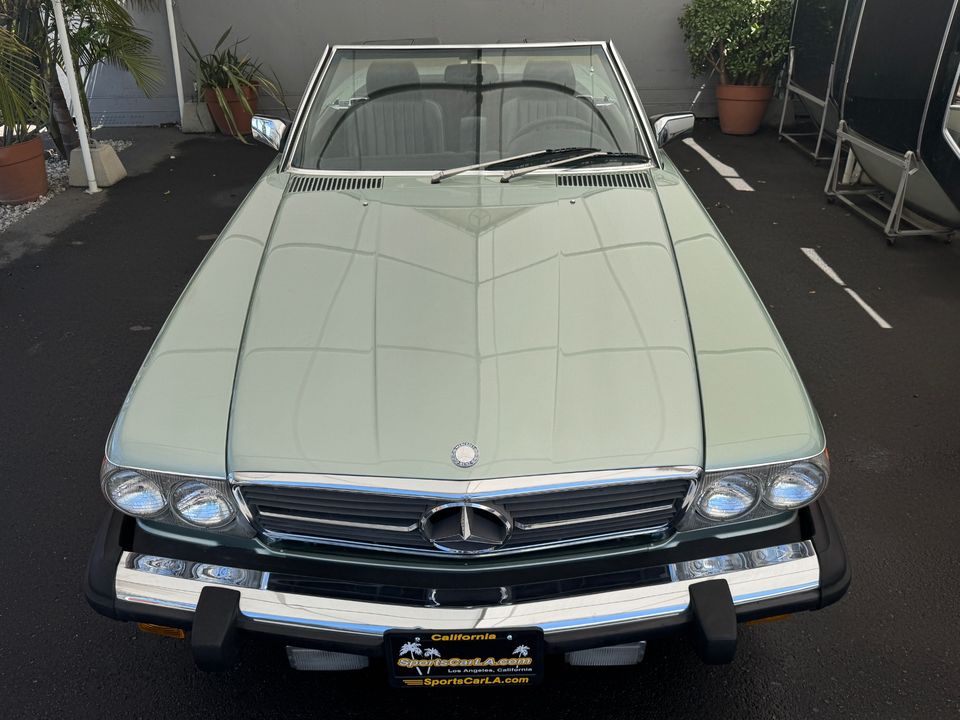 1988 Mercedes-Benz 560-Class