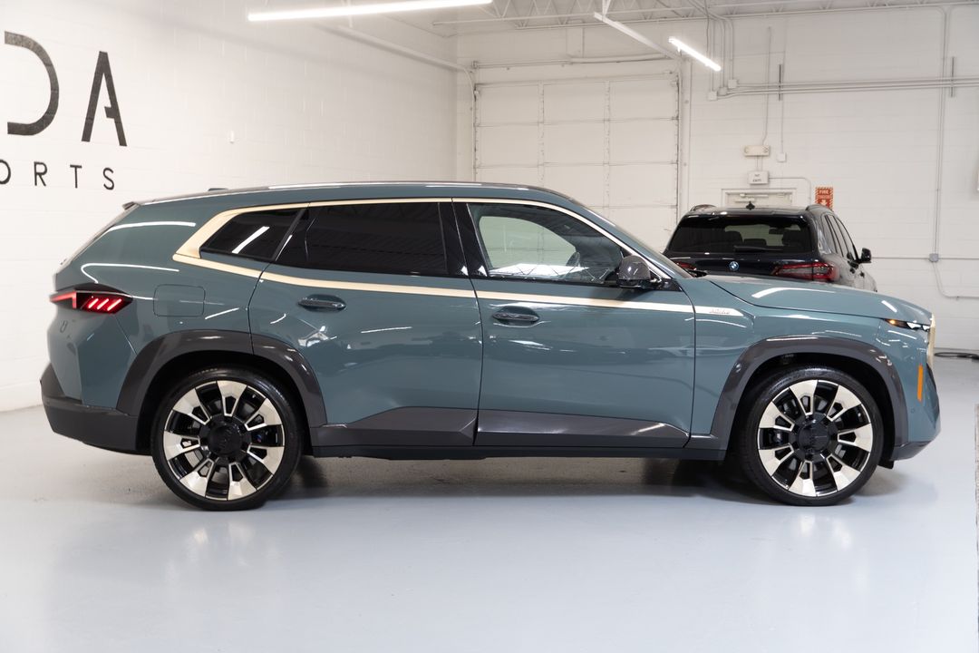 2023 BMW XM