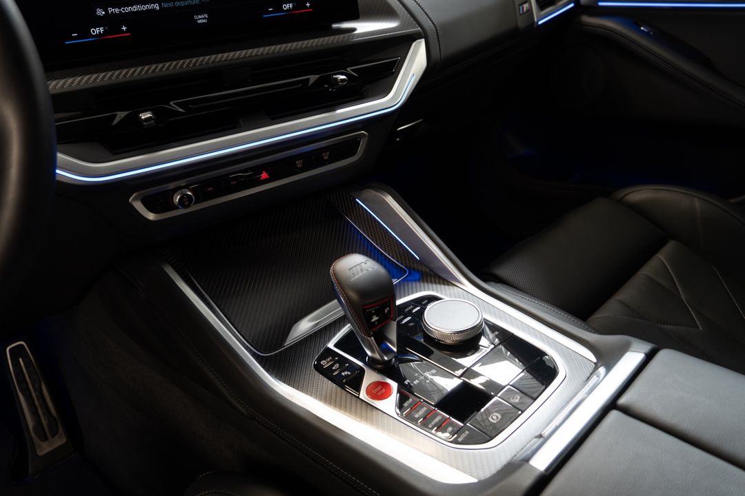 2023 BMW XM