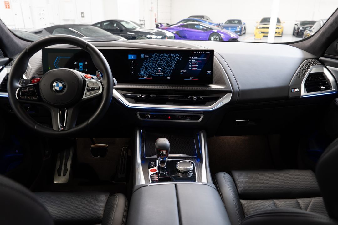 2023 BMW XM