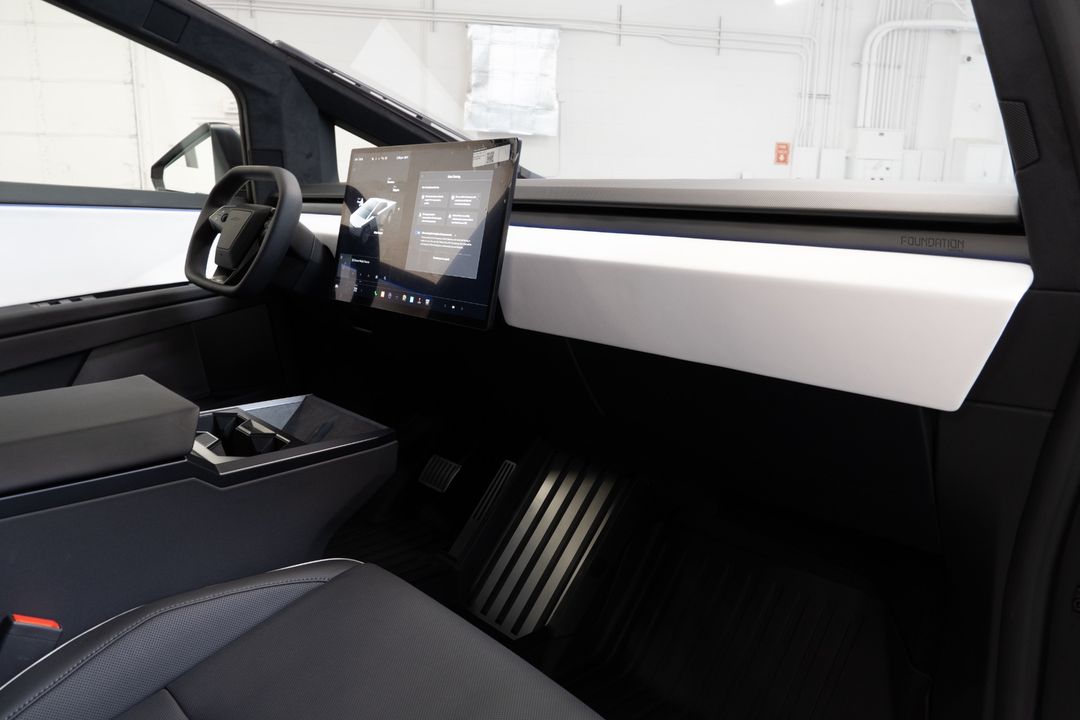 2024 Tesla Cybertruck