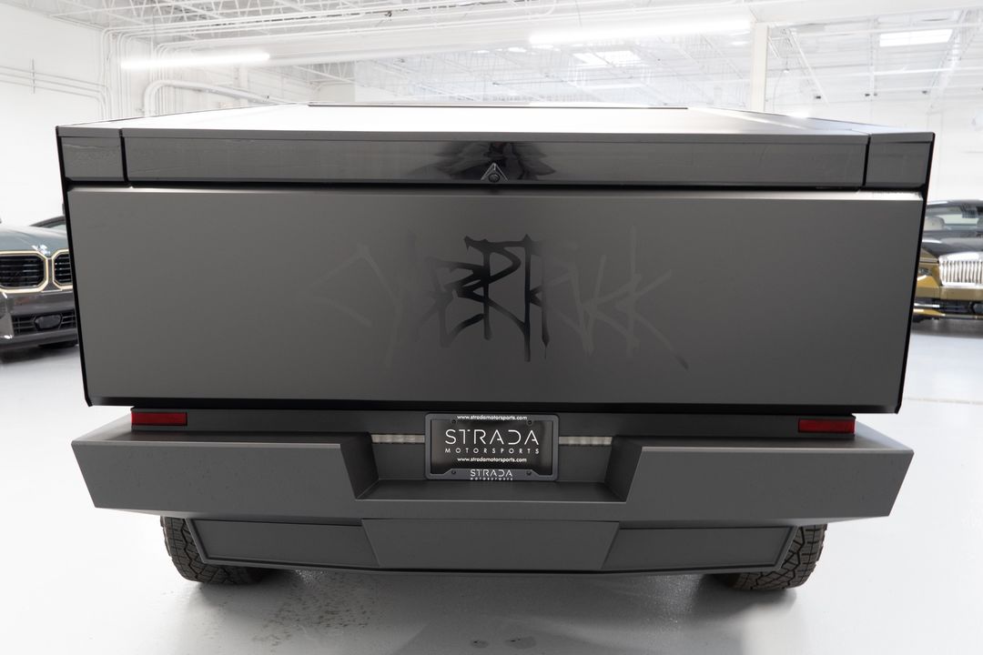 2024 Tesla Cybertruck