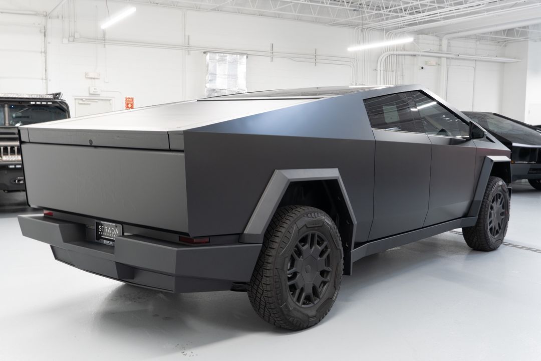 2024 Tesla Cybertruck