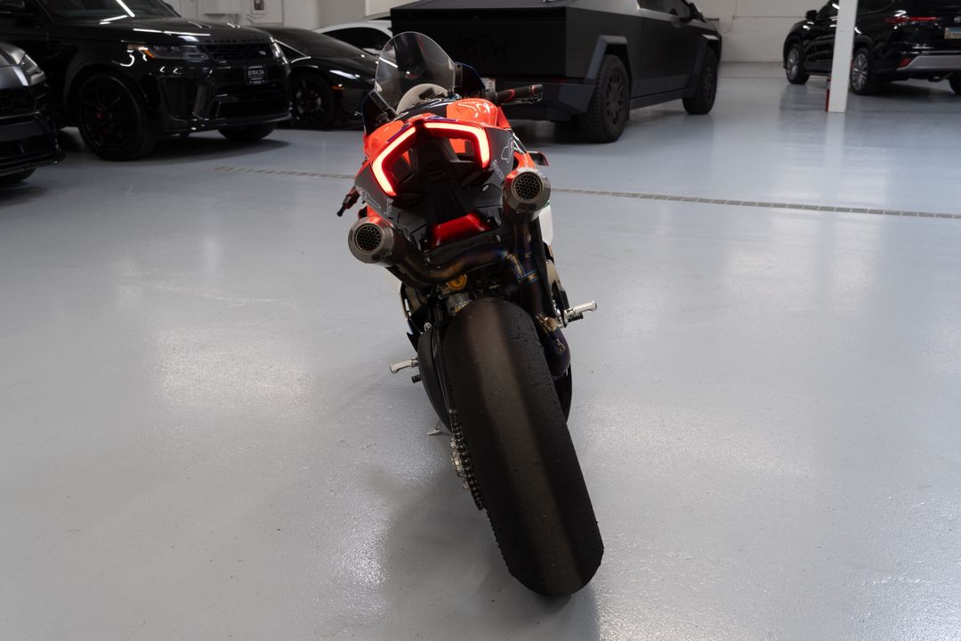 2022 Ducati Panigale V4 S