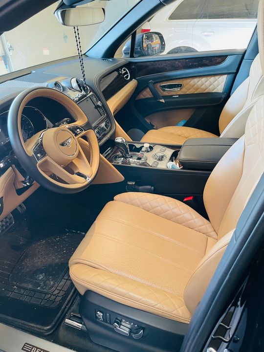 2017 Bentley Bentayga