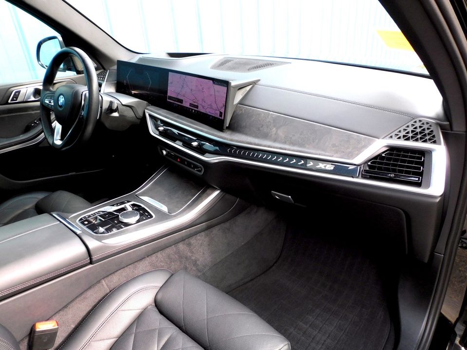 2025 BMW X5