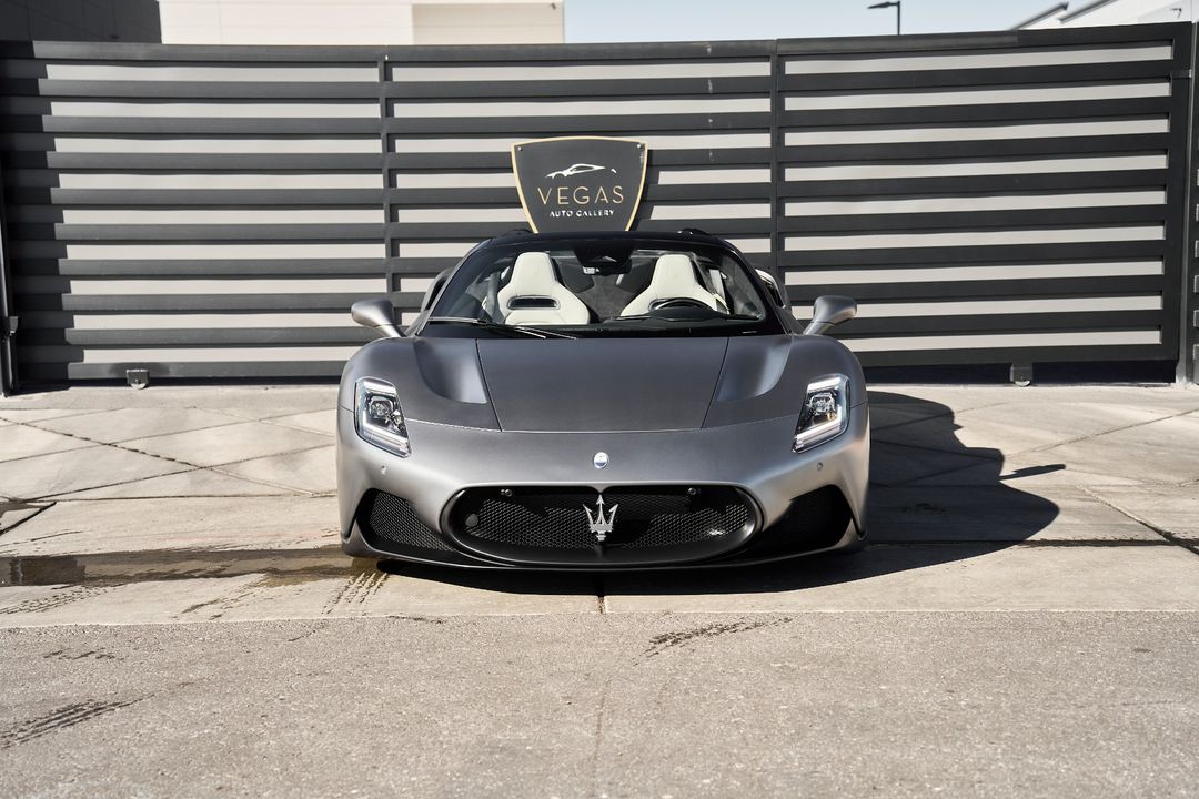2023 Maserati MC20