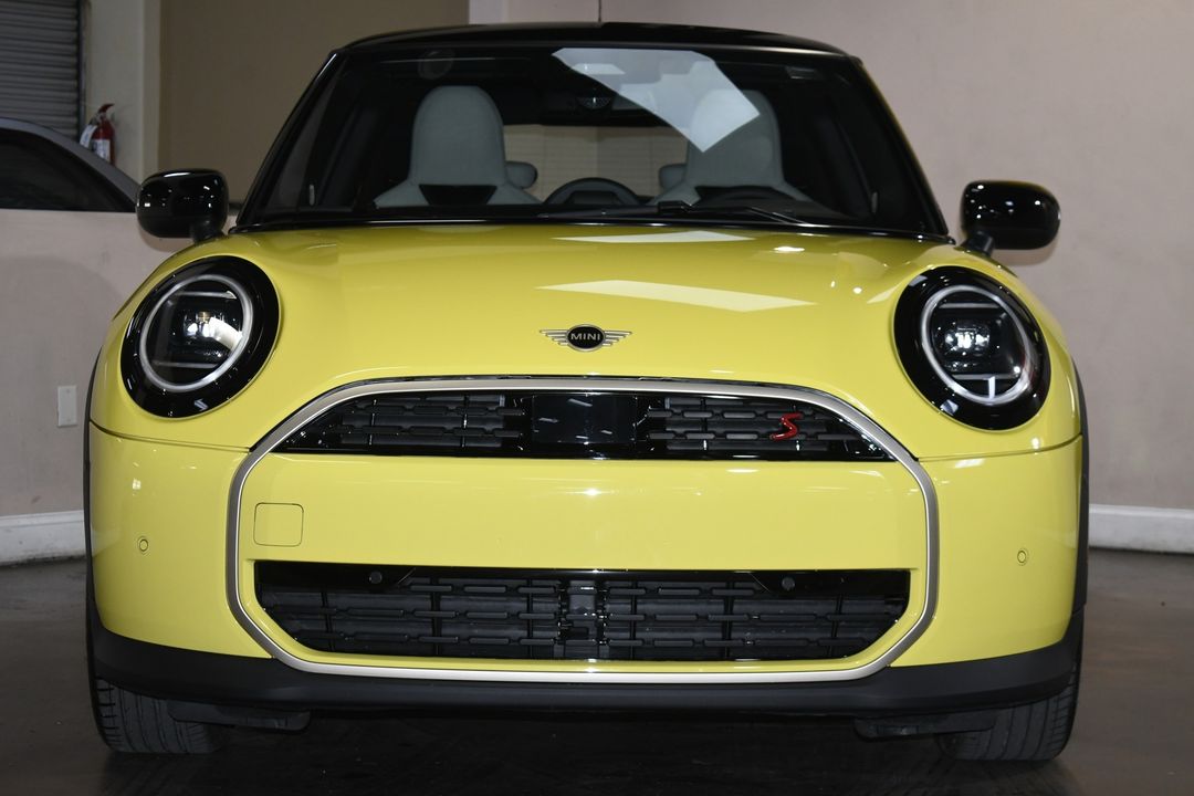 2025 MINI Hardtop 2 Door