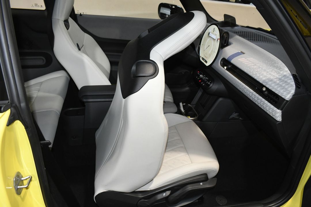 2025 MINI Hardtop 2 Door