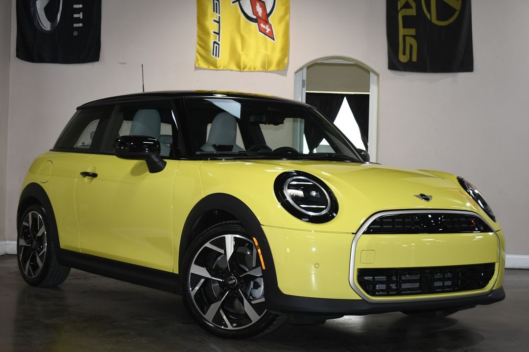 2025 MINI Hardtop 2 Door
