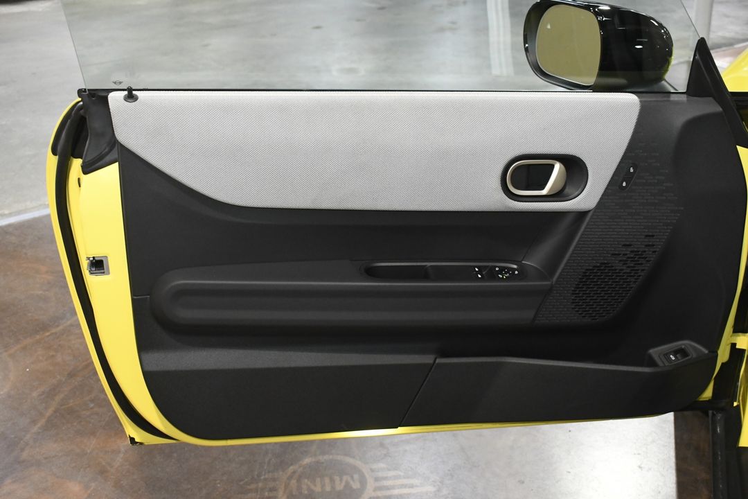 2025 MINI Hardtop 2 Door