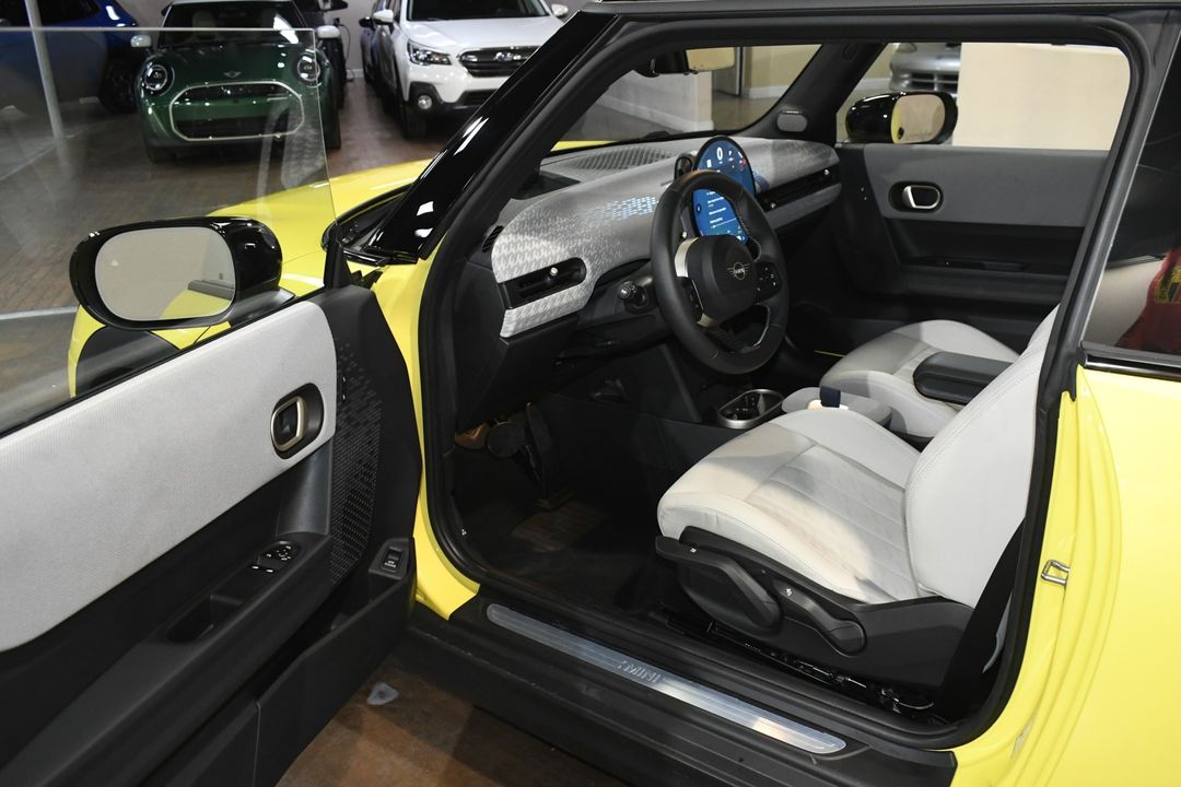 2025 MINI Hardtop 2 Door