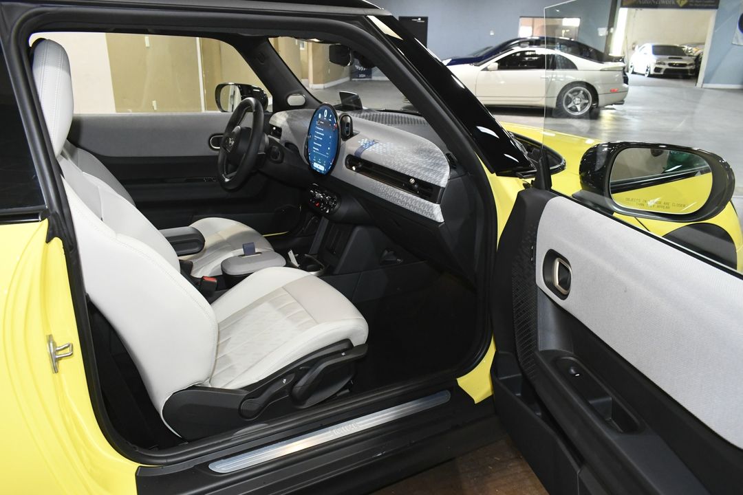 2025 MINI Hardtop 2 Door