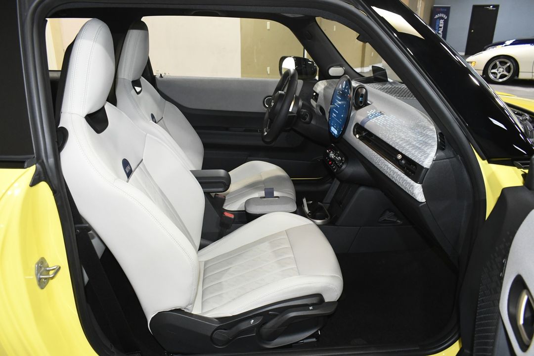 2025 MINI Hardtop 2 Door