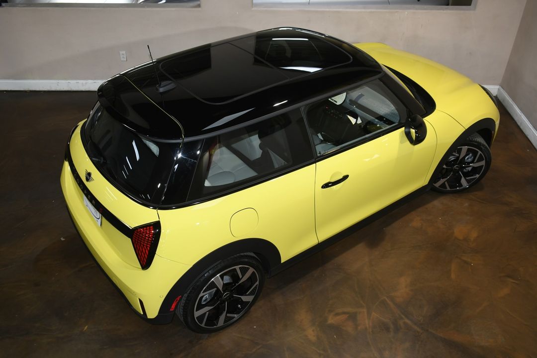 2025 MINI Hardtop 2 Door
