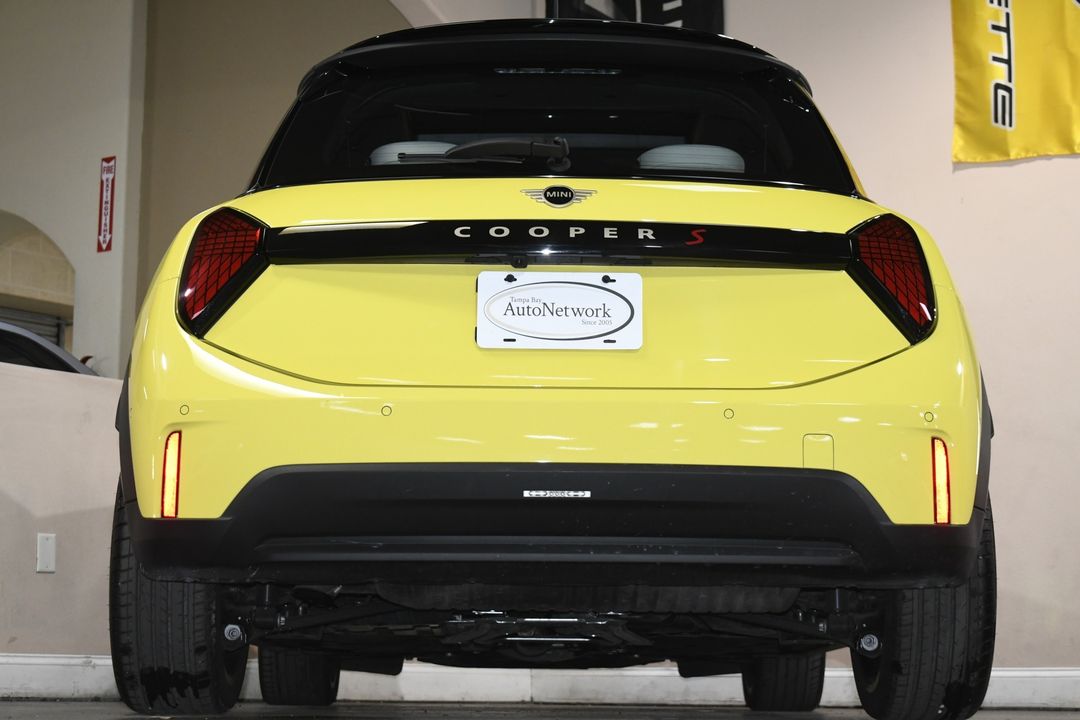 2025 MINI Hardtop 2 Door
