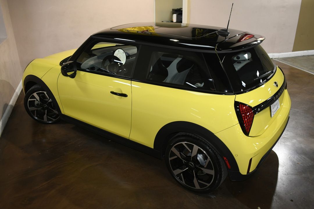 2025 MINI Hardtop 2 Door