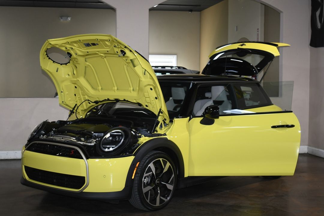 2025 MINI Hardtop 2 Door