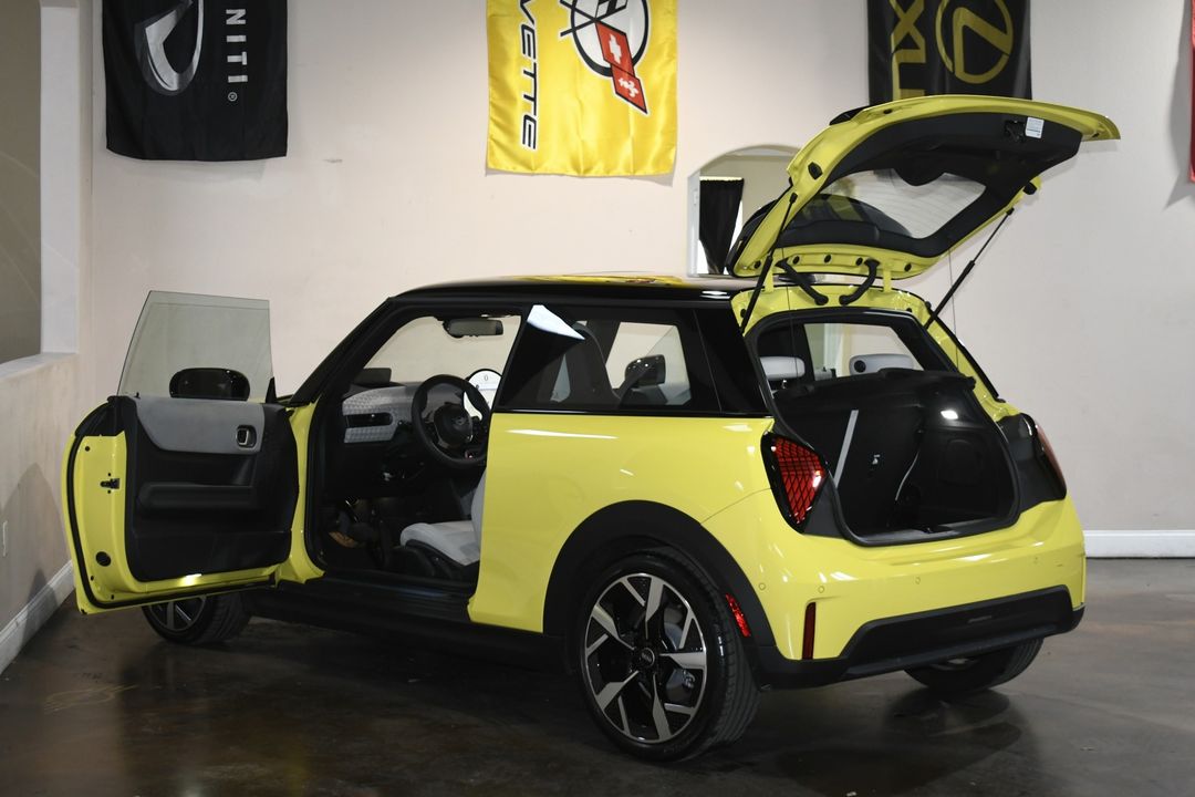 2025 MINI Hardtop 2 Door