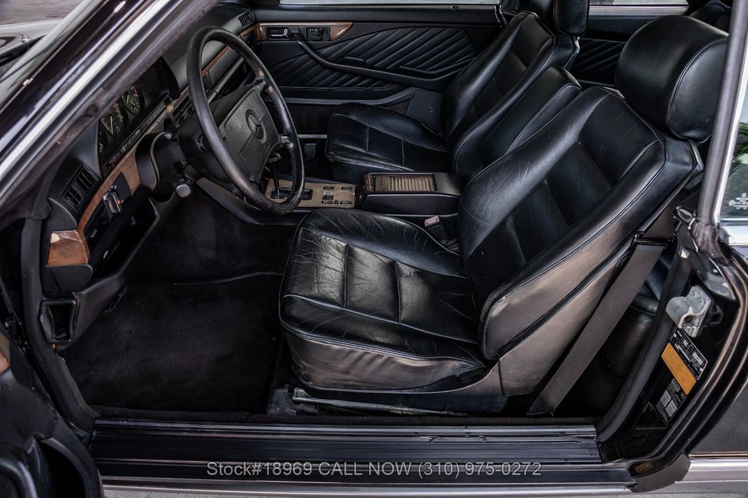 1989 Mercedes-Benz 560SEC