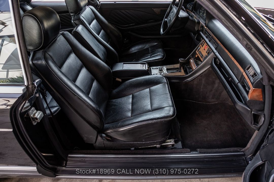 1989 Mercedes-Benz 560SEC
