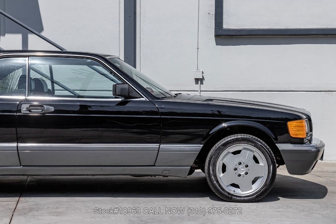 1989 Mercedes-Benz 560SEC