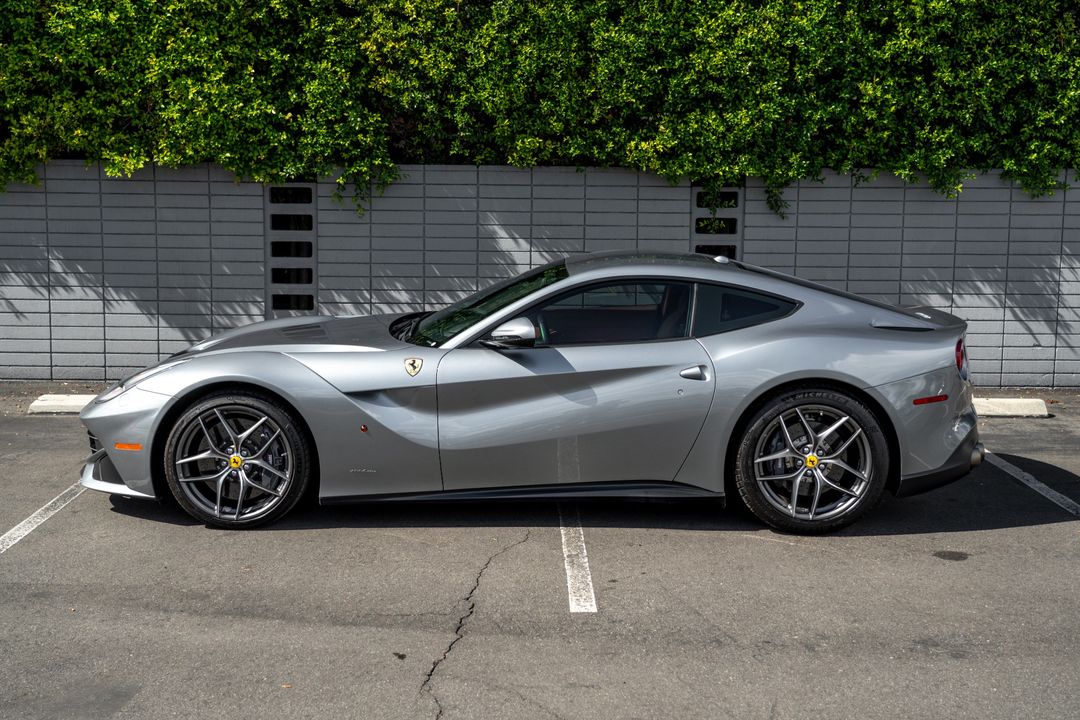 2016 Ferrari F12berlinetta
