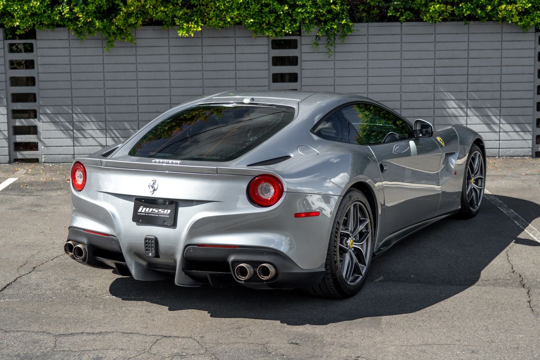 2016 Ferrari F12berlinetta