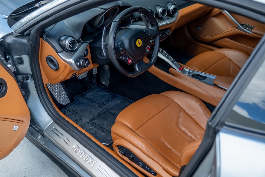 2016 Ferrari F12berlinetta
